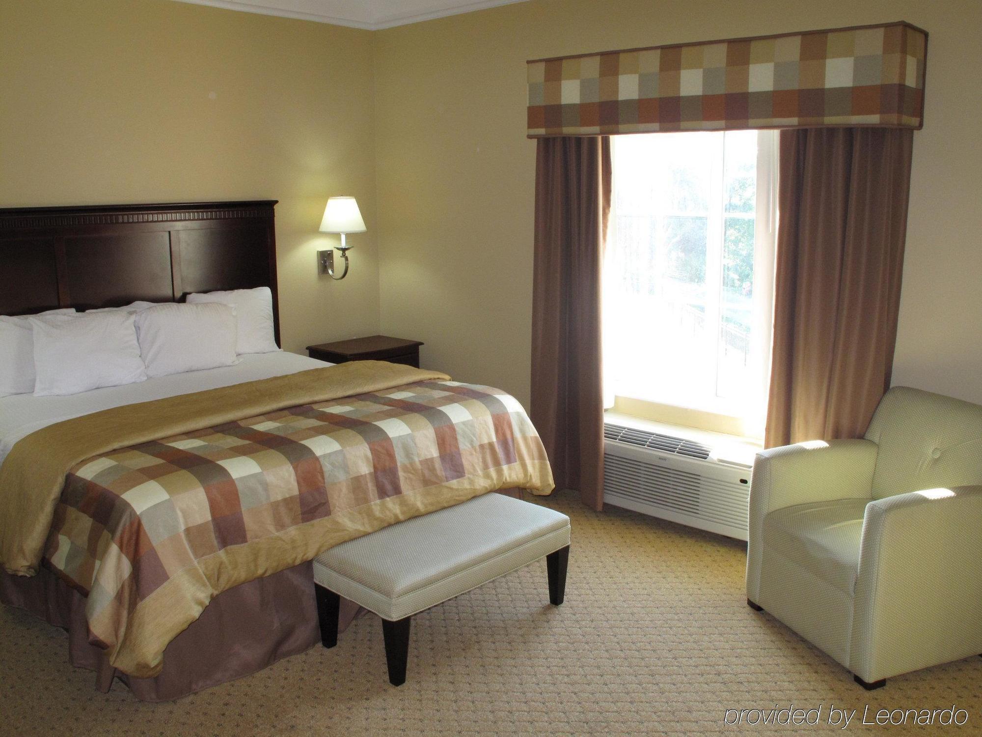 La Quinta Inn & Suites Фултъндейл Стая снимка